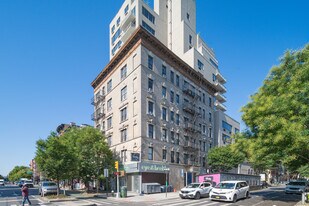 159-161 First Ave in New York, NY - Building Photo