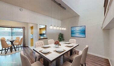 2466 Fairbrook Way in Costa Mesa, CA - Building Photo - Building Photo