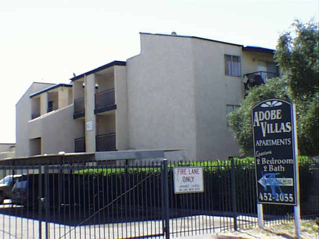 Adobe Villas Apartments in Las Vegas, NV - Building Photo - Building Photo