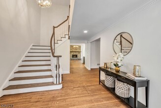 108 Mary Ann Ln in Wyckoff, NJ - Building Photo - Building Photo