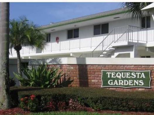 4 Garden St-Unit -202n in Jupiter, FL - Building Photo