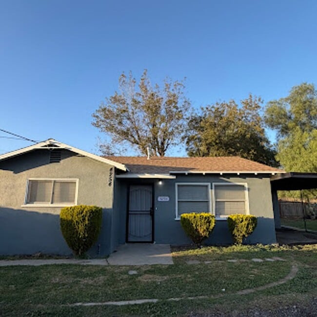 property at 4254 Avon St