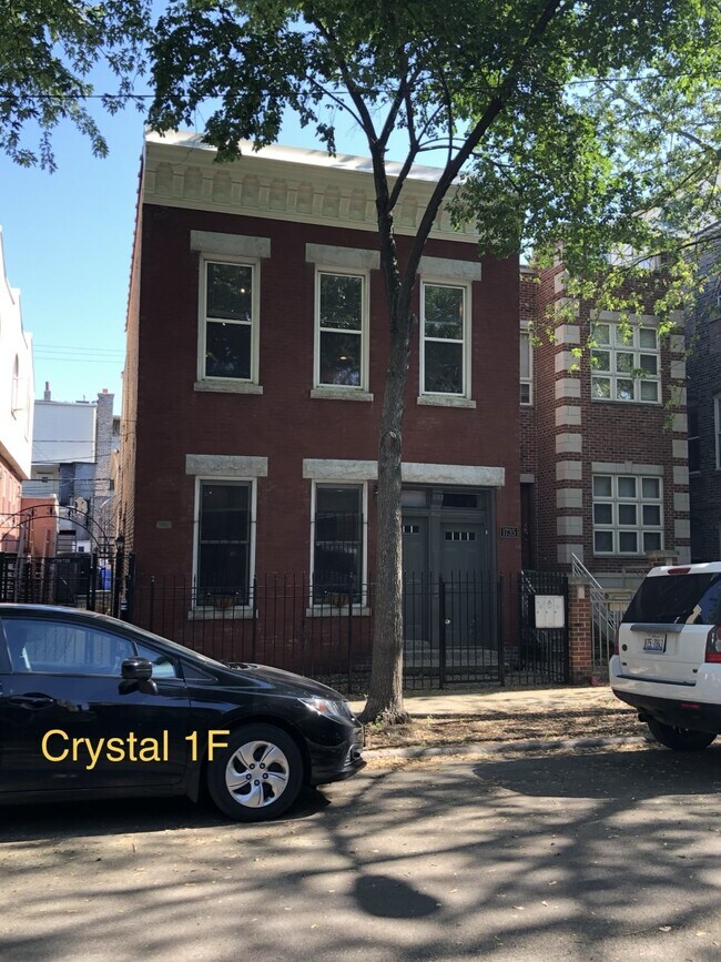 1735 W Crystal St, Unit 1F