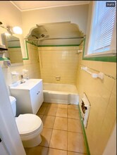 115 E 55th St in Savannah, GA - Building Photo - Building Photo