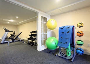 West Gate Arms in Jeffersonville, PA - Foto de edificio - Interior Photo