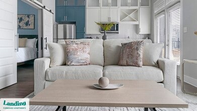 2550 Blackmon Dr in Decatur, GA - Foto de edificio - Building Photo