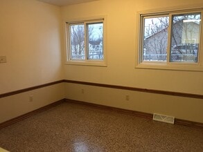 4251 Brockley Ave in Sheffield Lake, OH - Building Photo - Building Photo