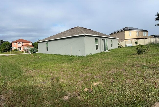 1922 Escambia Ln in Poinciana, FL - Building Photo - Building Photo