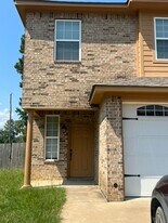 1211 Cheryl St in Longview, TX - Building Photo