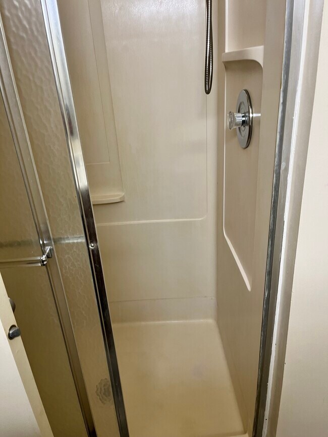 property at 38 Greenwich Dr