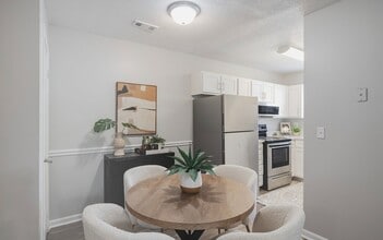 The Alden Townes in North Charleston, SC - Building Photo - Building Photo