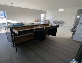 10945 Genito Sq Dr in Midlothian, VA - Building Photo - Building Photo