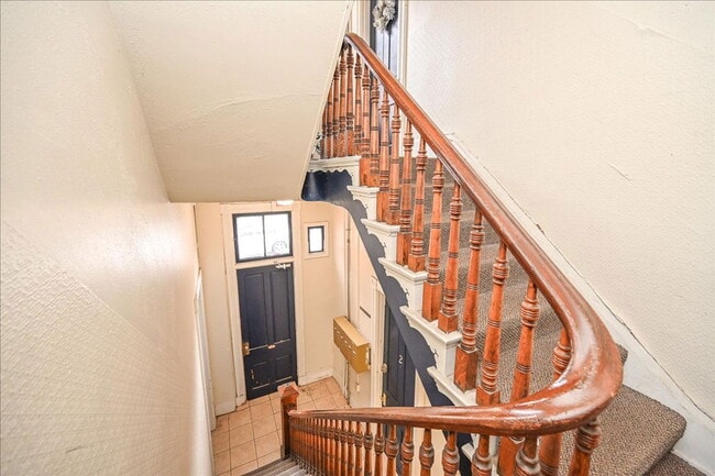 215 E University Ave in Cincinnati, OH - Building Photo - Building Photo