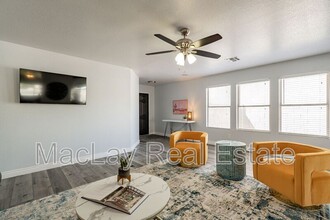 564 W Orchard Way in Gilbert, AZ - Building Photo - Building Photo
