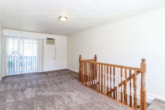 425 Jasmine Ave in West Sacramento, CA - Foto de edificio - Building Photo