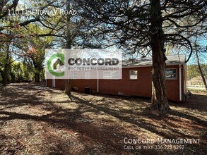110 Friendway Rd in Greensboro, NC - Building Photo - Building Photo
