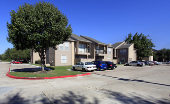 Baywood Apartments