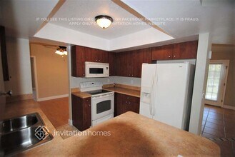 228 SE 27th Terrace, Unit 6 in Cape Coral, FL - Building Photo - Building Photo