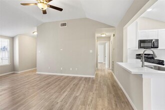 23043 Red Leo Ln in Spring, TX - Building Photo - Building Photo