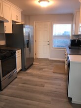 68 W 4th St in Tracy, CA - Foto de edificio - Building Photo