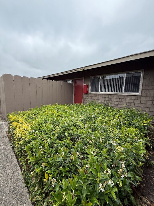 1330 Byron Dr in Salinas, CA - Building Photo
