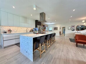 815 Valencia Ave in Coral Gables, FL - Building Photo - Building Photo