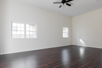 Peach Alley Commons in Elizabethtown, PA - Building Photo - Building Photo