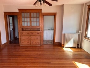 36 Miles Ave in Middletown, CT - Building Photo - Building Photo