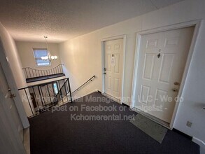 812 E Walnut St in Independence, MO - Building Photo - Building Photo