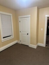 363 Silver St in Manchester, NH - Building Photo - Building Photo