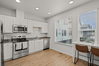 Fir Grove in Vancouver, WA - Foto de edificio - Building Photo