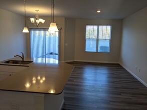 121 Wilkinson Ct SE in Concord, NC - Building Photo - Building Photo