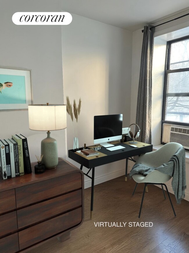 326 W 47th St in New York, NY - Building Photo - Building Photo