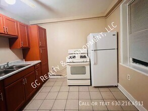 1752 N Drake Ave in Chicago, IL - Building Photo - Building Photo