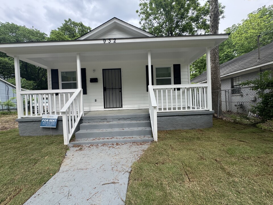 932 Emmie St in Memphis, TN - Building Photo