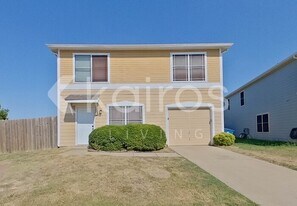 1621 Vineridge Ln in Burleson, TX - Building Photo