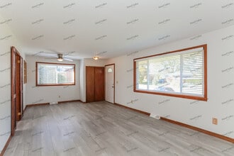 10277 Faxon Ct in Cincinnati, OH - Building Photo - Building Photo