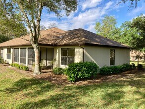 1739 N Ensign Point in Crystal River, FL - Building Photo - Building Photo