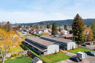 Station Place Townhomes in Sumner, WA - Building Photo - Building Photo