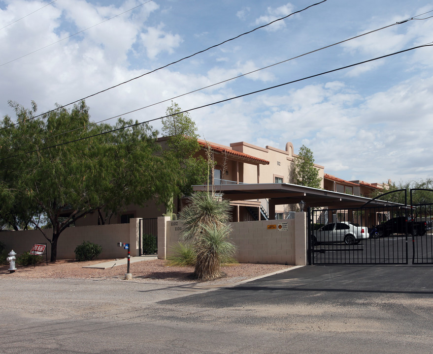 1102-1104 E Halcyon Rd in Tucson, AZ - Building Photo