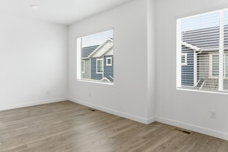 1096 Quarter Deck Wy in Saratoga Springs, UT - Building Photo - Building Photo