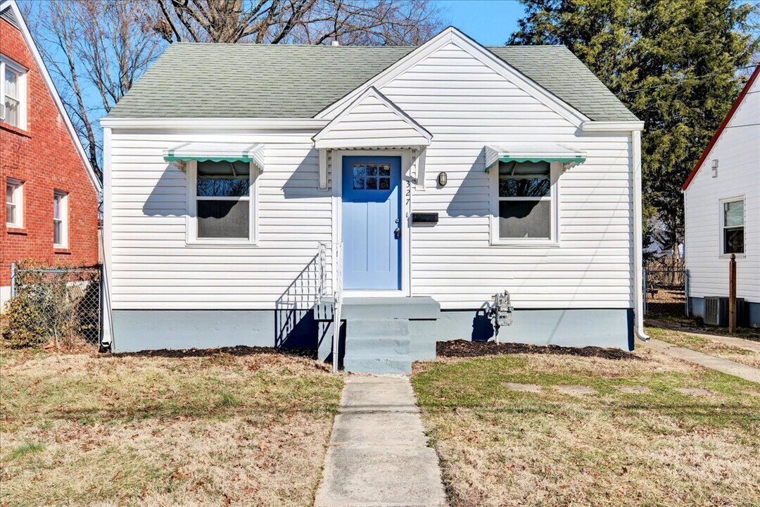 327 Alger Ave in Louisville, KY - Building Photo