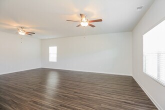 192 Dorian Lp in Myrtle Beach, SC - Building Photo - Building Photo