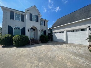 5005 Congressional Dr in Martinez, GA - Foto de edificio - Building Photo