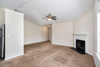 1683 Cobbs Creek Ln in Decatur, GA - Building Photo - Building Photo