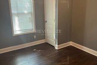 1105 Adams St in Mobile, AL - Building Photo - Building Photo