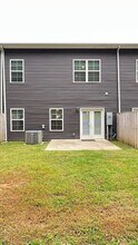 564 NE Bellingham Dr in Cleveland, TN - Foto de edificio - Building Photo