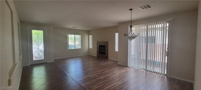 3833 Bowers Hollow Ave in North Las Vegas, NV - Building Photo - Building Photo