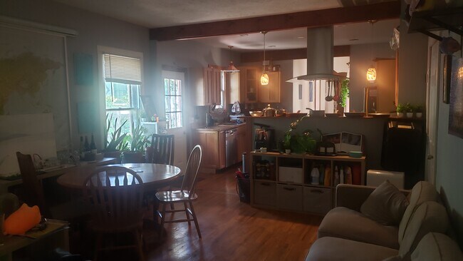 4517 Avenue F in Austin, TX - Building Photo - Building Photo