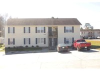 Governor's Place Apartments in Albertville, AL - Foto de edificio - Building Photo